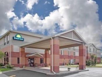 Days Inn By Wyndham Madison Ne/Windsor Luaran gambar